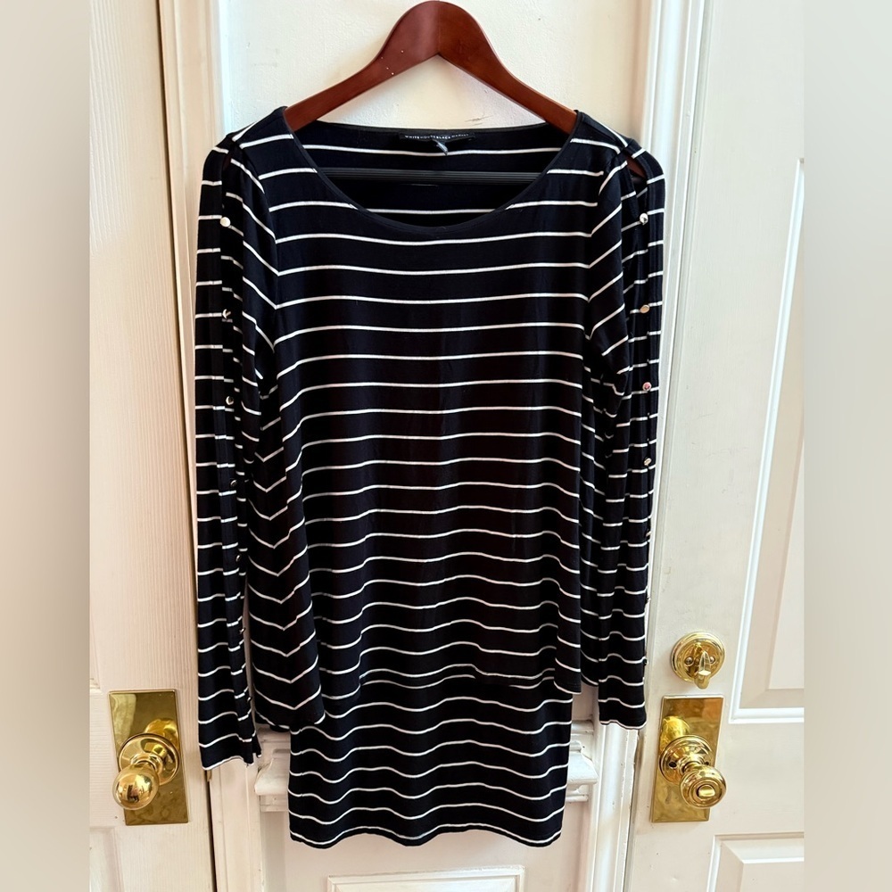 White House Black Market Tunic Top